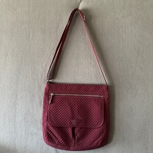 Vera Bradley Iconic Mailbag in Hawthorne Rose Quilted Microfiber Crossbody